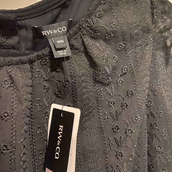 Peplum black blouse - Picture 2 of 5